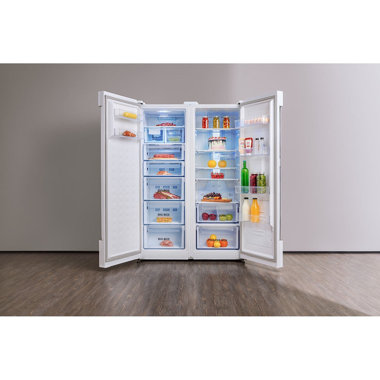 نمای داخلی یخچال و فریزر دیپوینت مدل مکس از جلو